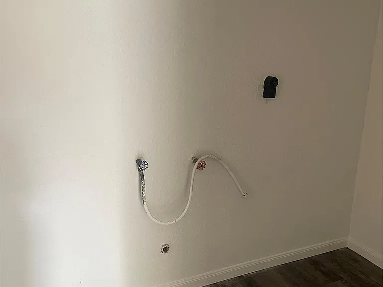 2629 N Camp Cir #A — Photo 8