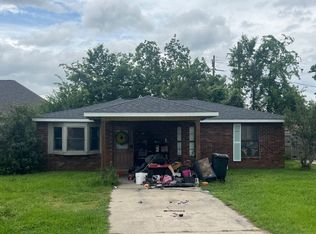 517 S Nickens Ave, Gonzales, LA 70737