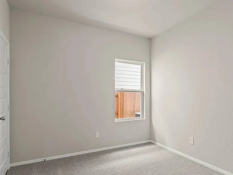 11621 Murano Dr — Photo 8
