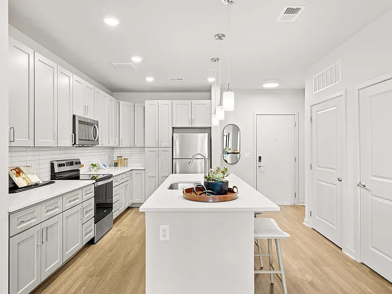 James Run Apartments — Photo 14