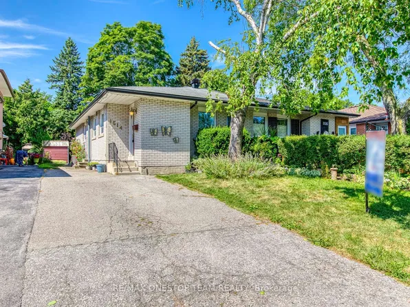 1514 Swanage Cres, Mississauga, ON L5J 3N8