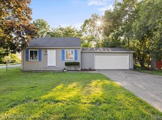 22601 Purdue Ave, Farmington Hills, MI