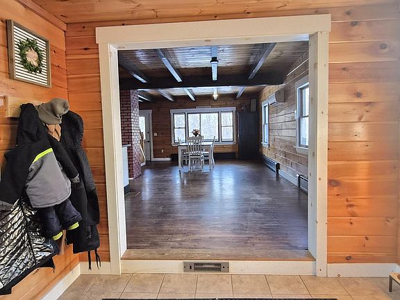 5th image of 39 Davis Road