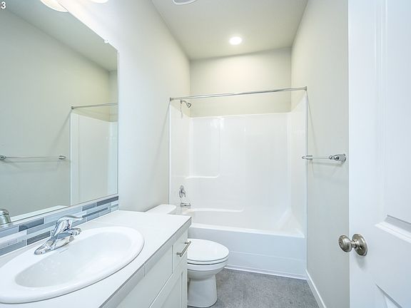 5th image of 1683 S Quartz Dr #523
