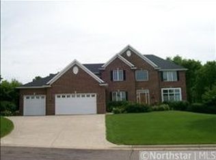 1002 Eveningstar Ct, Sartell, MN 56377