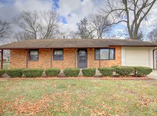 1222 Crescent Dr, Champaign, IL 61821