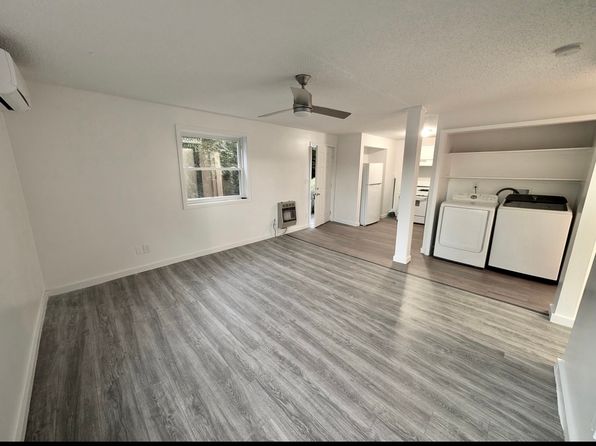 4 Oak St #4C, Derby, CT 06418 – 2-bedroom rental in Derby