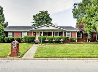8604 Nottingham Pkwy, Hurstbourne, KY 40222