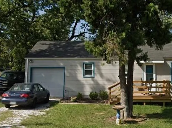 7800 E 86th St, Kansas City, MO 64138