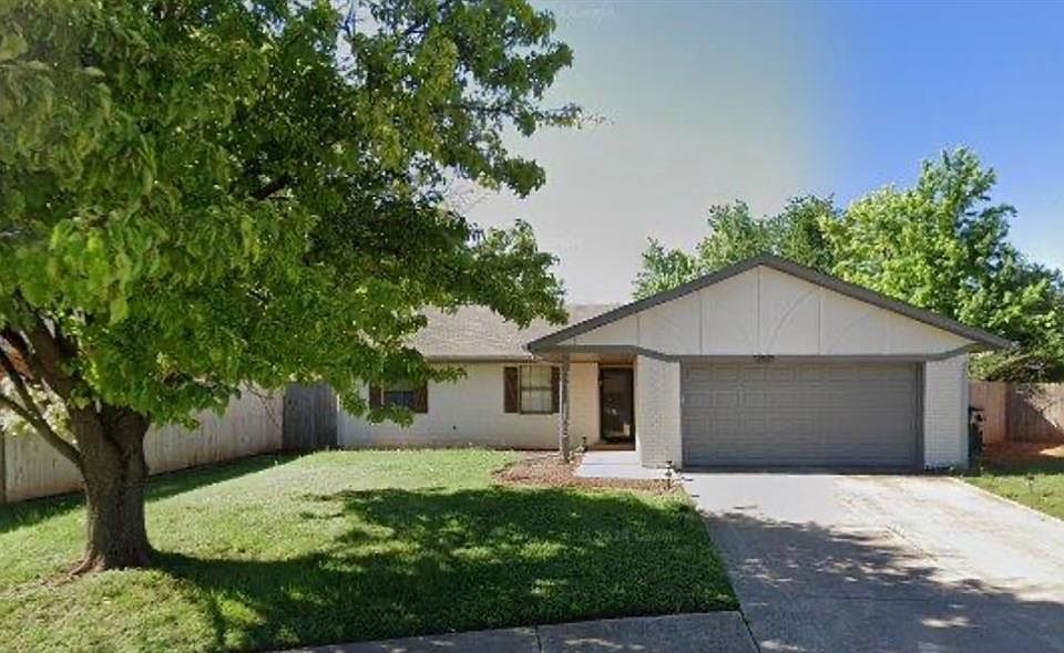 1st image of 12621 Peppertree Pl