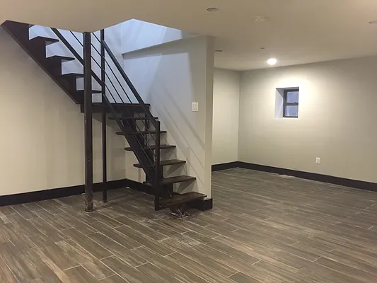 Rented by P Management | media 12