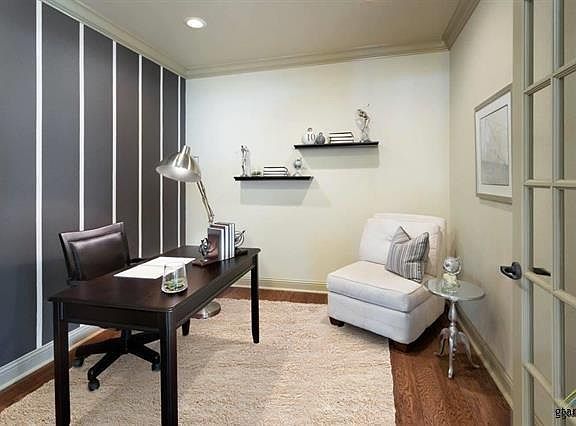4th image of 2801 Wexford Dr APT 706