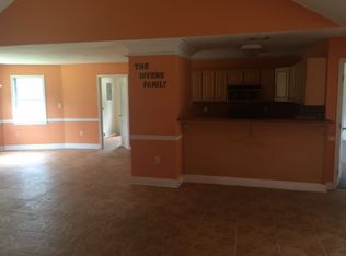 6918 Brewster St, Moss Point, MS 39563