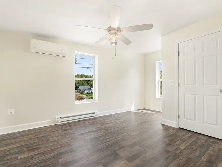 110 N Antietam St — Photo 8