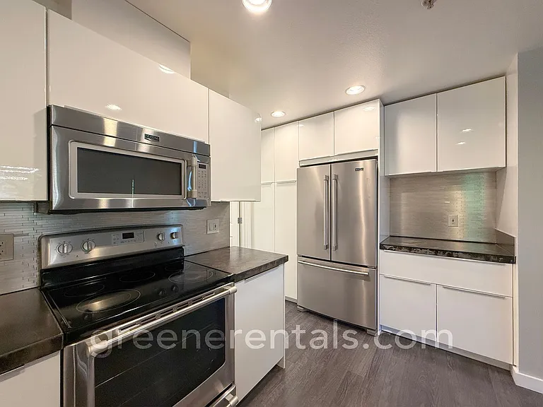 2210 Tolmie Ave #C-1 — Photo 13