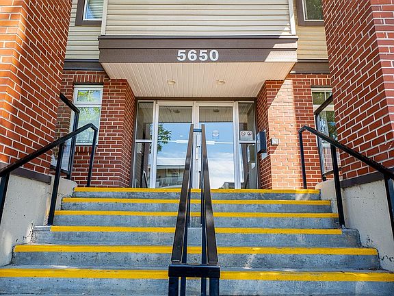 3rd image of 5650 201a St #114