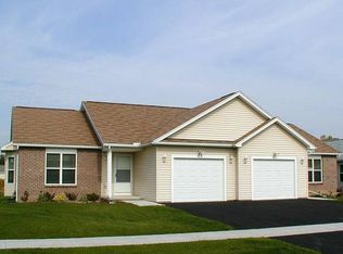 80 Stothard Dr, Hilton, NY 14468
