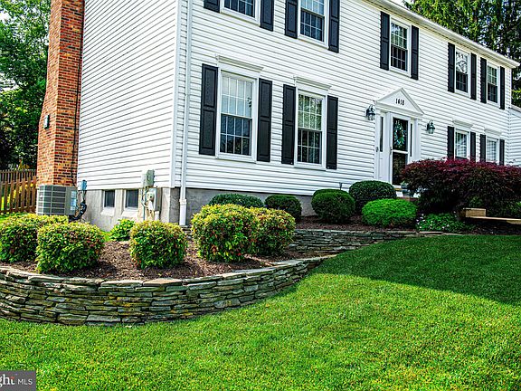 5th image of 1418 Cheltenham Ln