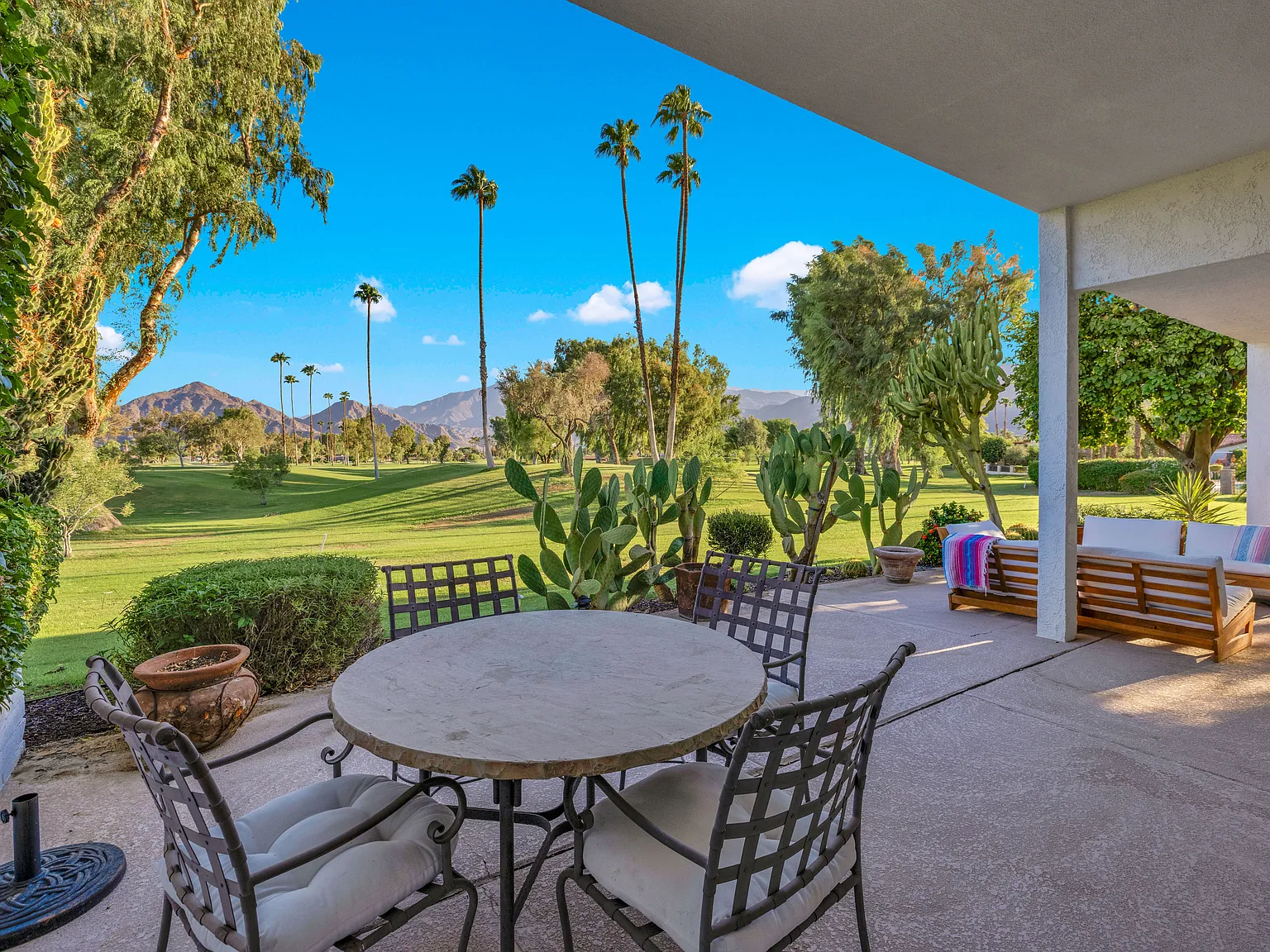 3 bed, 1800 sqft, $3,500 — Photo 1