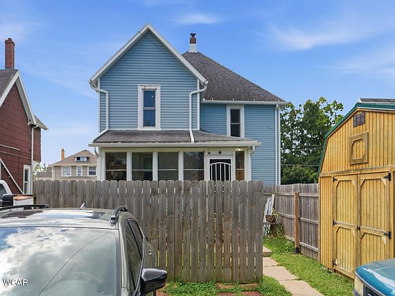 4th image of 1012 W Wayne St