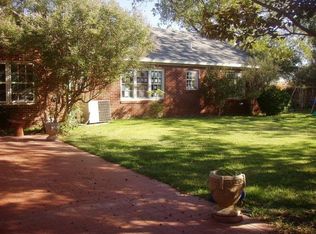 1717 32nd St, Lubbock, TX 79411