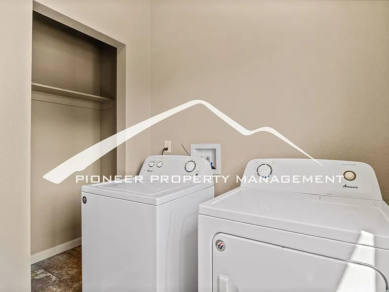 4334 Yellow Dock Point — Photo 8
