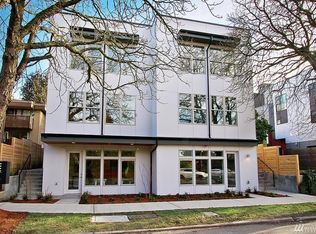 4034A California Ave SW, Seattle, WA 98116