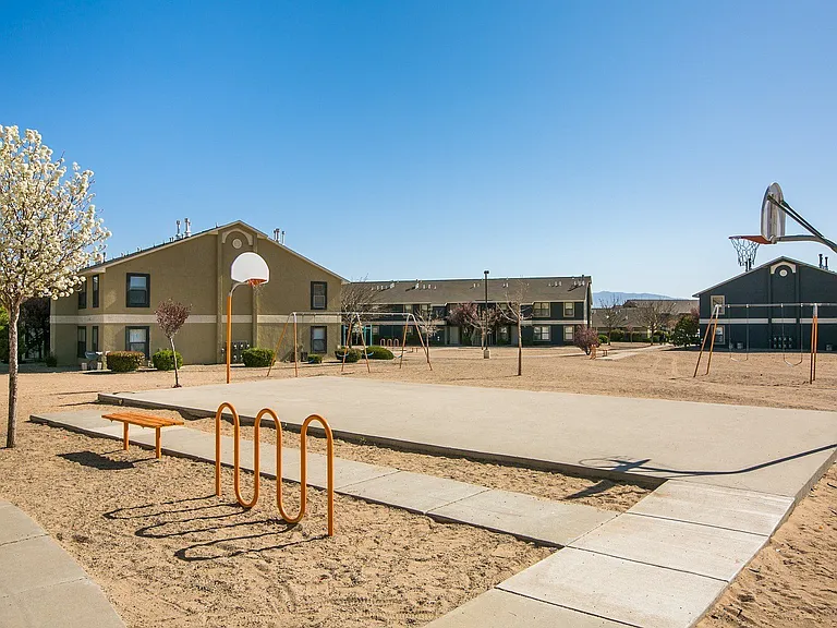 Crescent Ridge — Photo 26