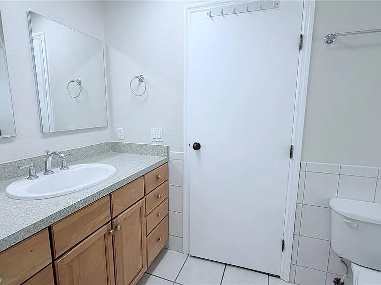 11803 Classic Lake Way — Photo 33