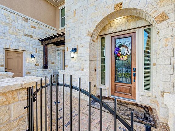4th image of 20314 Corbin Creek Dr