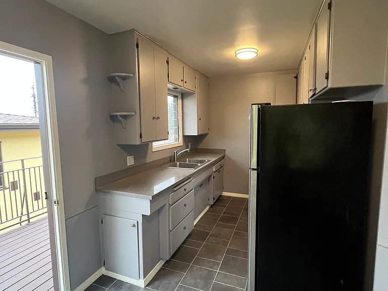 854-864 E Mendocino St #854 — Photo 6