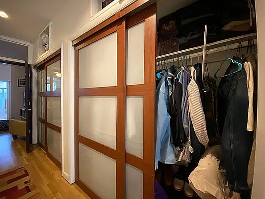 5th image of 166 W 123rd St APT 4