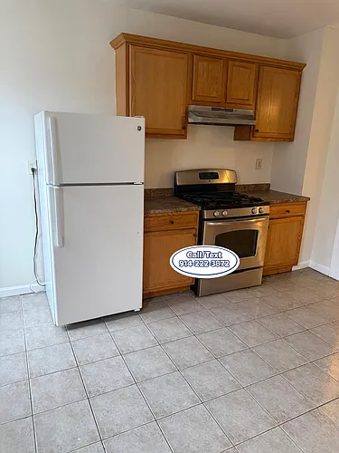 1018 Hancock Ave Photo 1