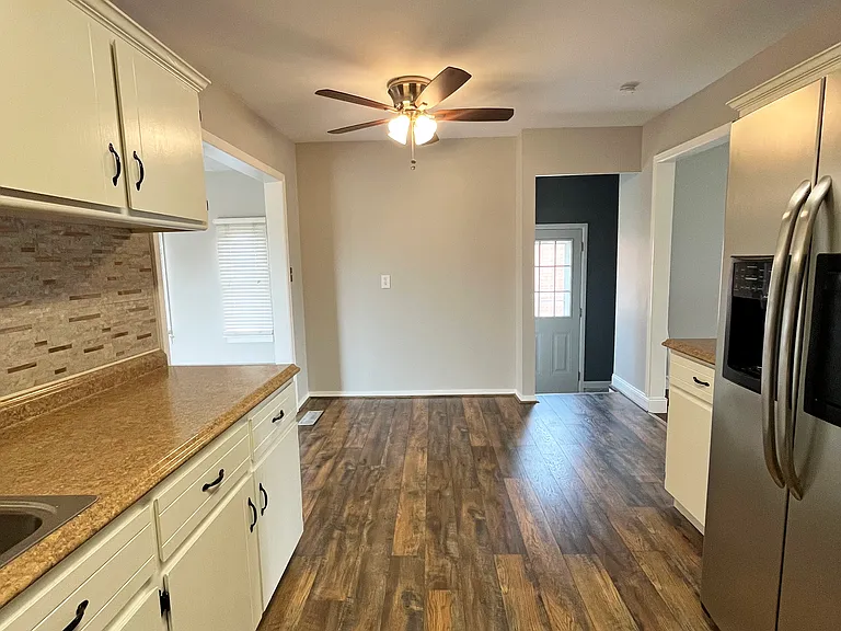 13643 Irvington Ct — Photo 5