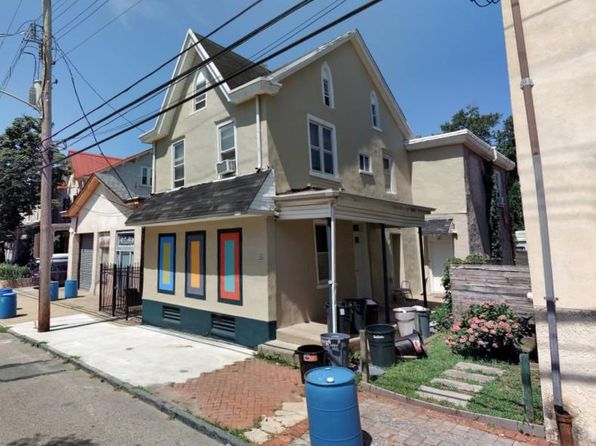 21 W Harvey St, Philadelphia, PA 19144