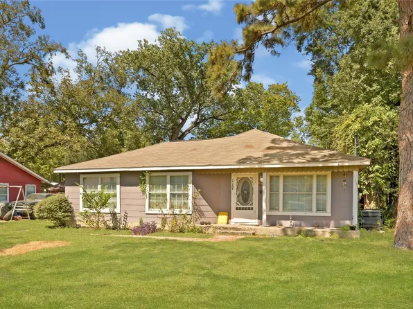 117 Pecan Dr, Baytown, TX 77520