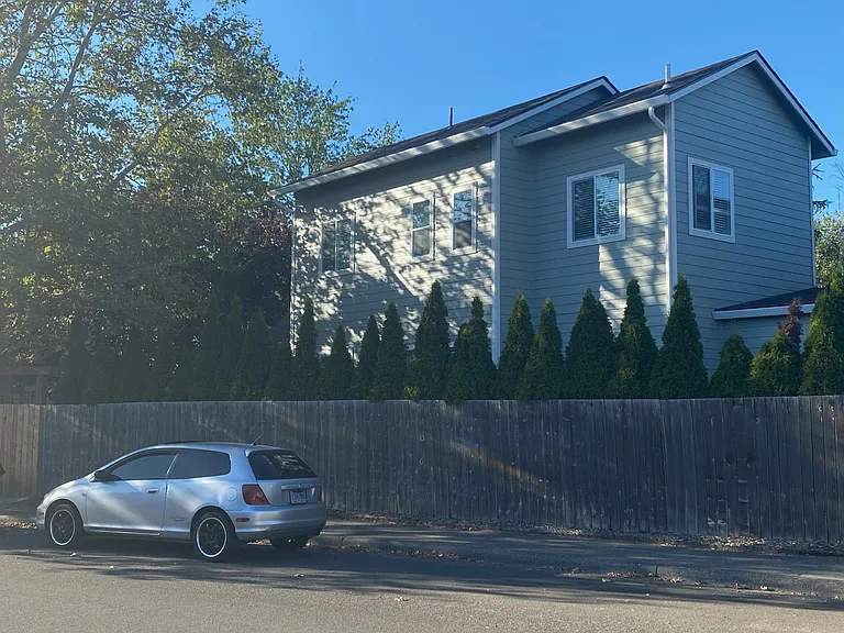 4073 NW 175th Pl #A — Photo 32
