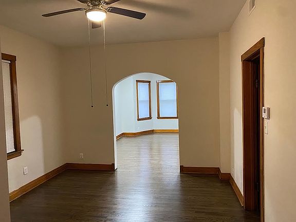 5th image of 2839 N Southport Ave #1
