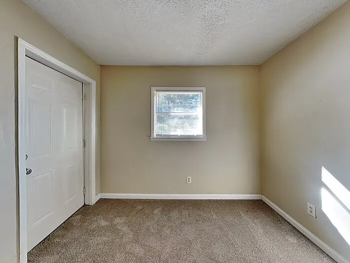 8238 Redwood Dr — Photo 18