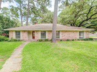 6523 Cypress Point Dr, Houston, TX 77069