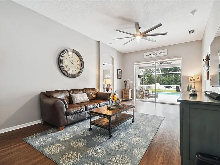 7655 Citrus Blossom Dr — Photo 4