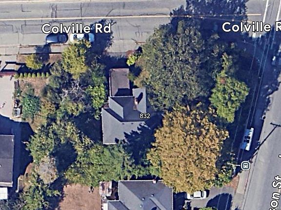 3rd image of 832 Lampson St