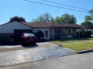 6802 Lindbergh Ave, Niagara Falls, NY 14304