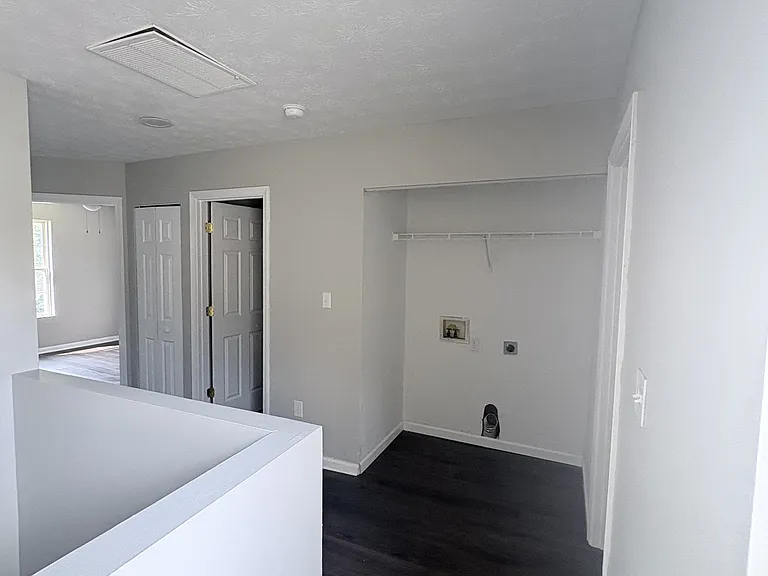 123 Karen Ct — Photo 7