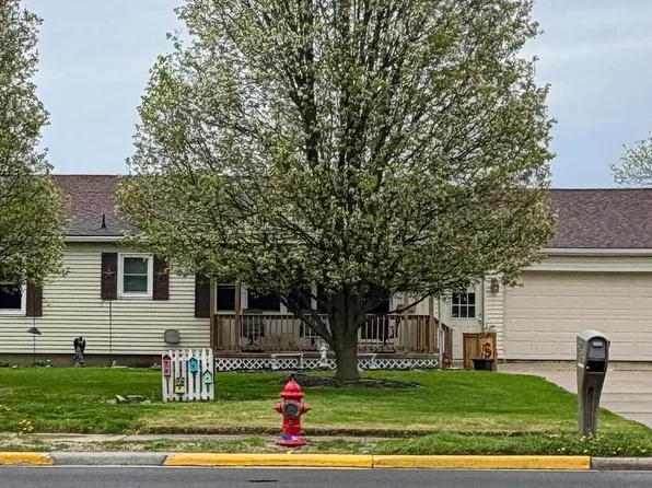 142 S Vandemark Rd, Sidney, OH 45365