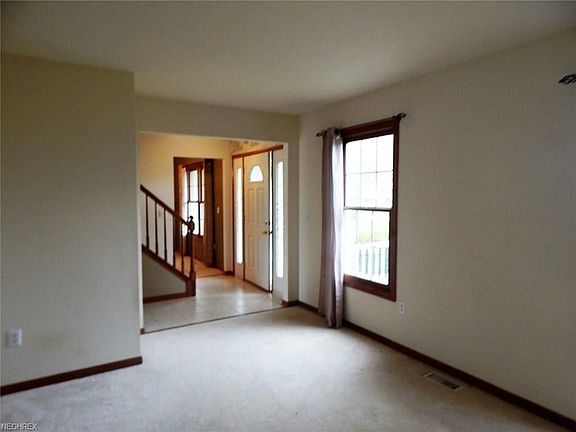 4th image of 17919 Ash Dr