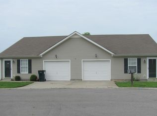 100 Solid Rock Ct, Clarksville, TN 37042
