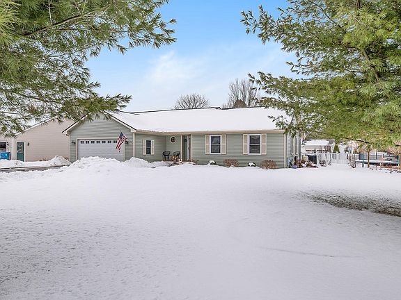 2nd image of 8308 Hemel Ln