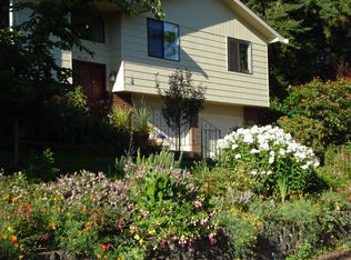 20119 44th Ave NE, Seattle, WA 98155