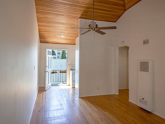5th image of 1916 Whitley Ave #5